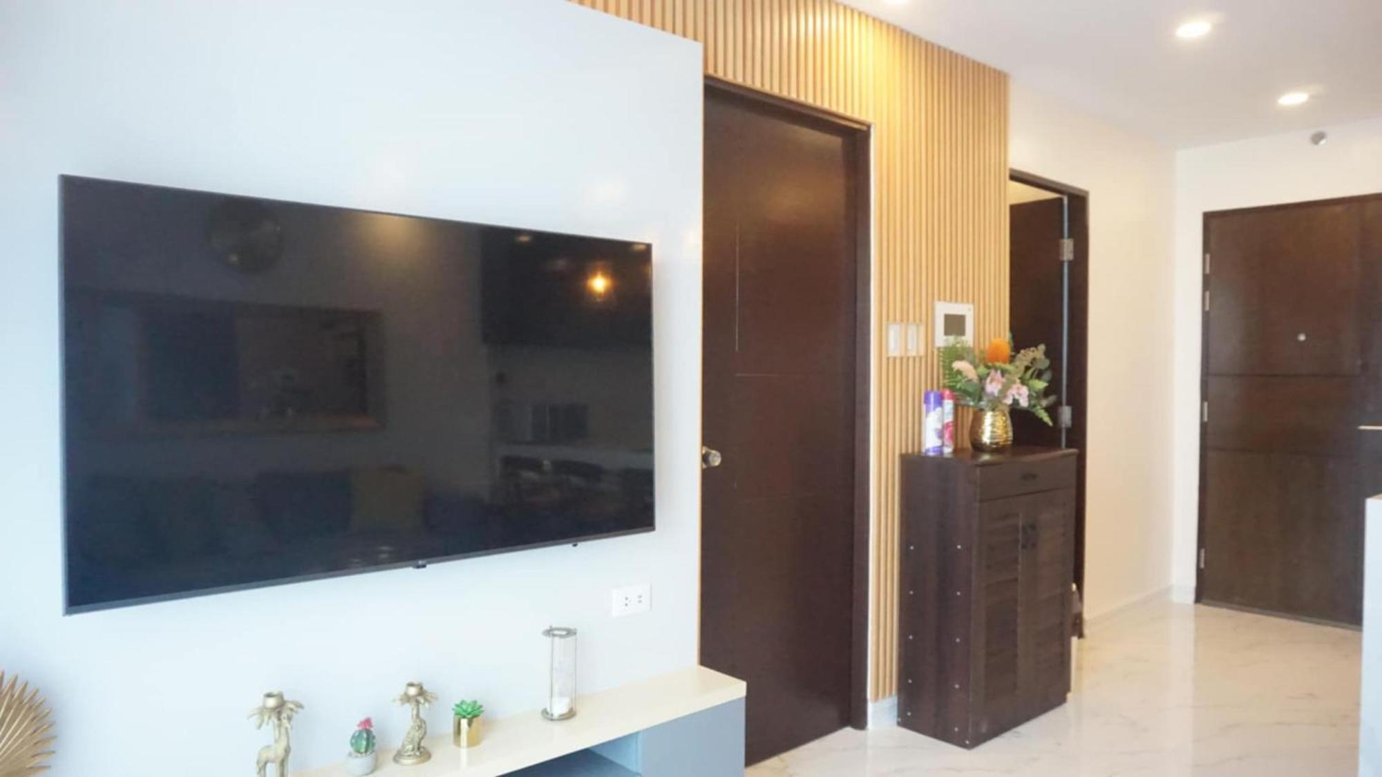 Deluxe Condo 2 Bedroom, 7Th Floor Room Bc In One Madison Tower 3, Megaworld Boulevard, Mandurriao Iloilo City, Philippines Luaran gambar