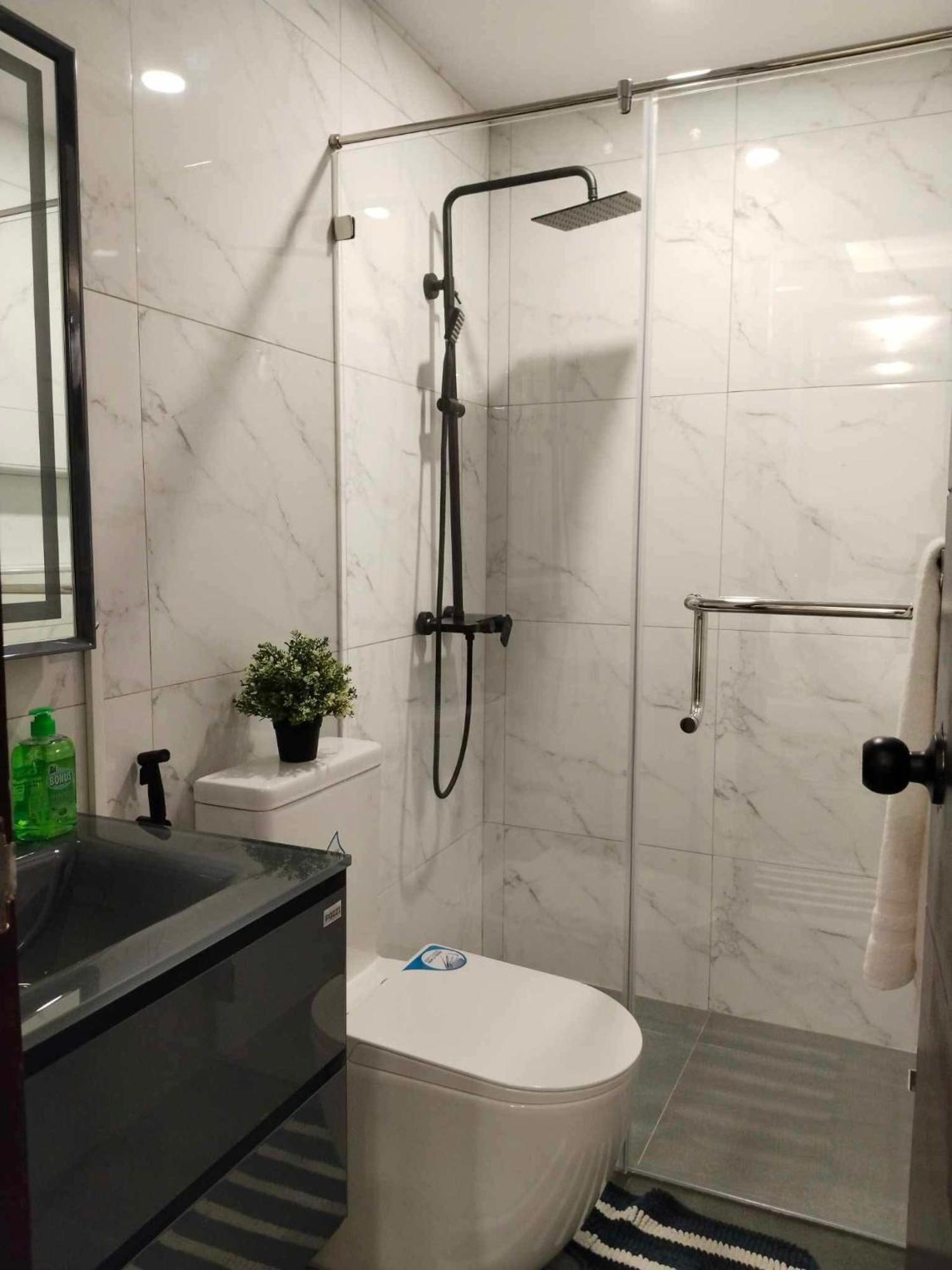 Deluxe Condo 2 Bedroom, 7Th Floor Room Bc In One Madison Tower 3, Megaworld Boulevard, Mandurriao Iloilo City, Philippines Luaran gambar