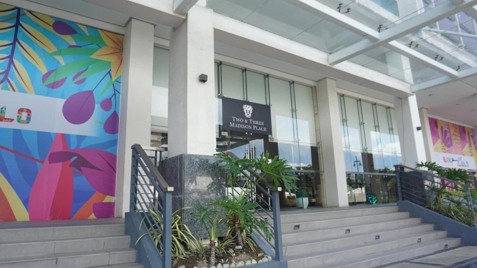 Deluxe Condo 2 Bedroom, 7Th Floor Room Bc In One Madison Tower 3, Megaworld Boulevard, Mandurriao Iloilo City, Philippines Luaran gambar