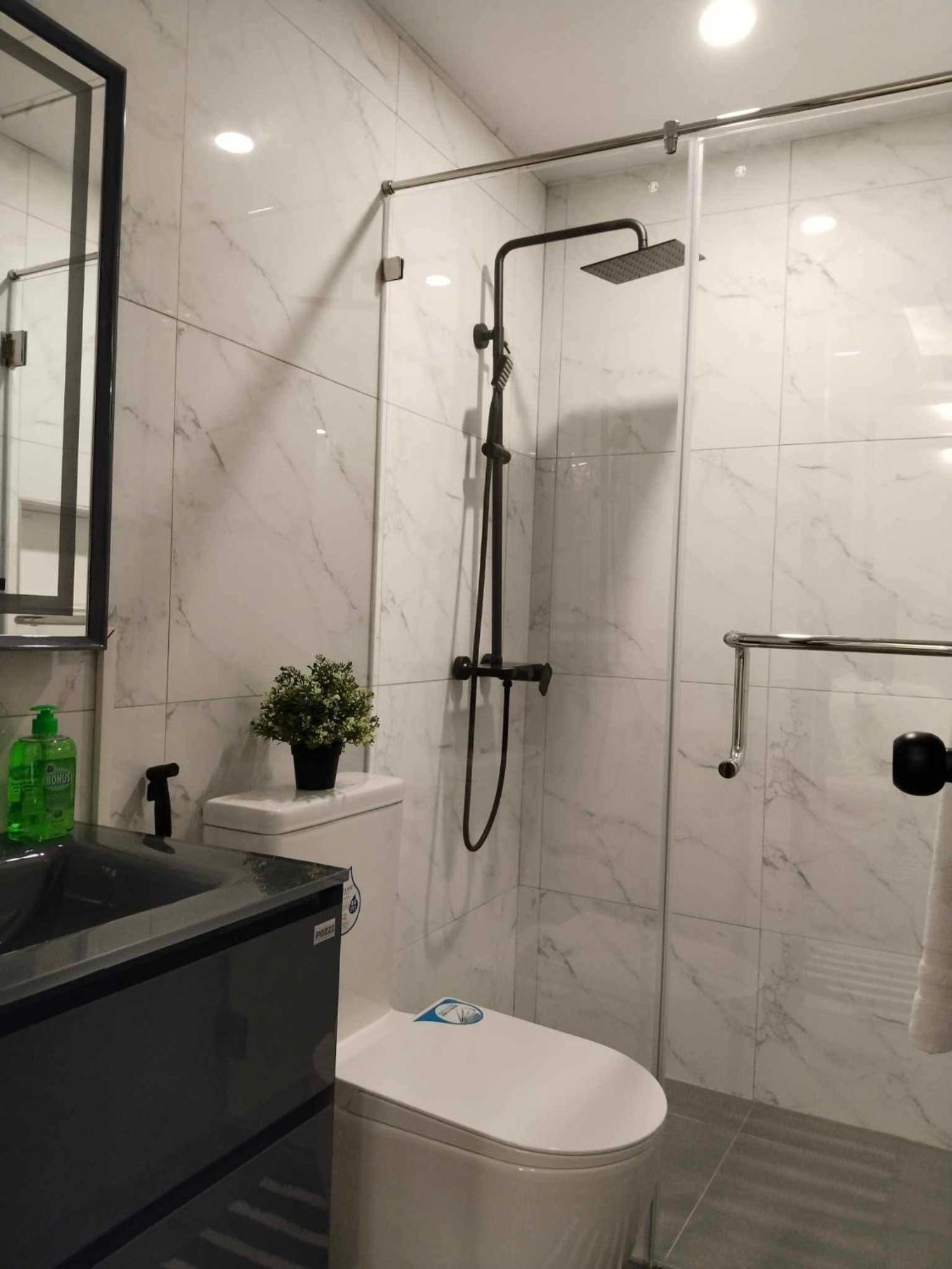 Deluxe Condo 2 Bedroom, 7Th Floor Room Bc In One Madison Tower 3, Megaworld Boulevard, Mandurriao Iloilo City, Philippines Luaran gambar